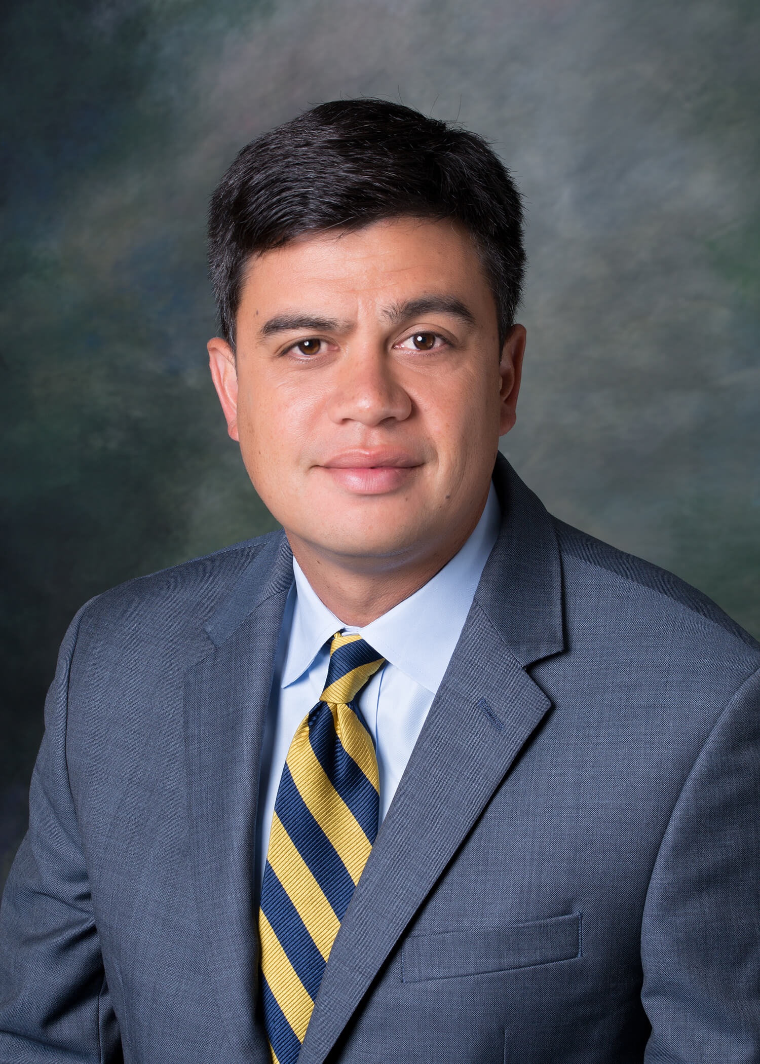 Zachery Groves 2020-Domestic Partner and Senior Litigator